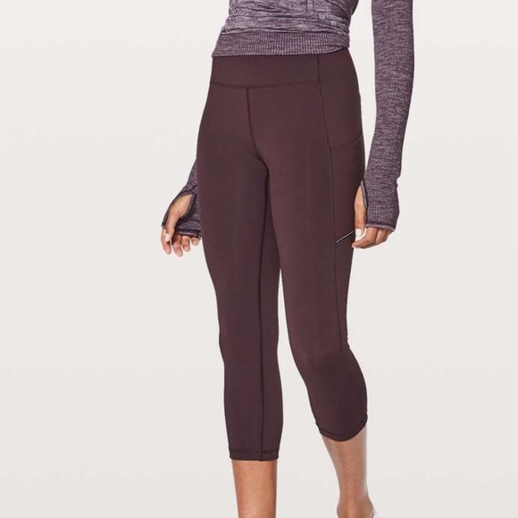 Lululemon Speed Up Crop 21" Black Cherry - Picture 1 of 6